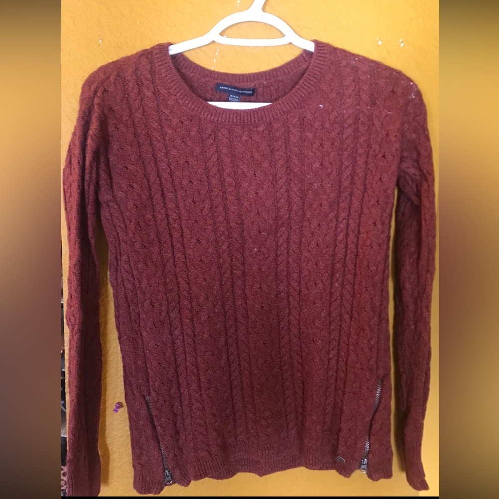 American Eagle Outfitters sweater